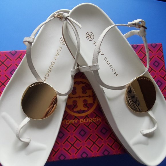 Tory Burch sz 7.5 PATOS Thong Sandals Ivory Leather w/Gold Disk Medallion MIB - Picture 3 of 4